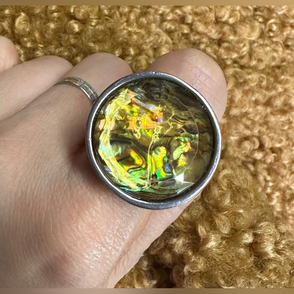Abalone Shell Ring - Picture 7 of 9